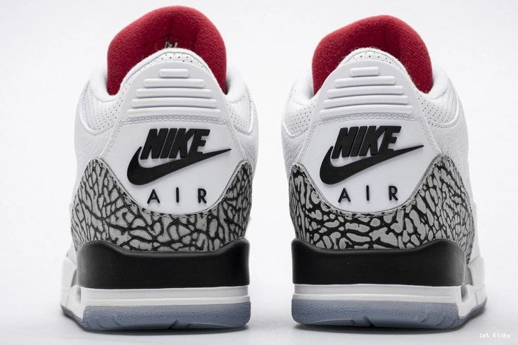 Free Line 3 Cement Retro Jordan  Throw 923096-101 White 1112